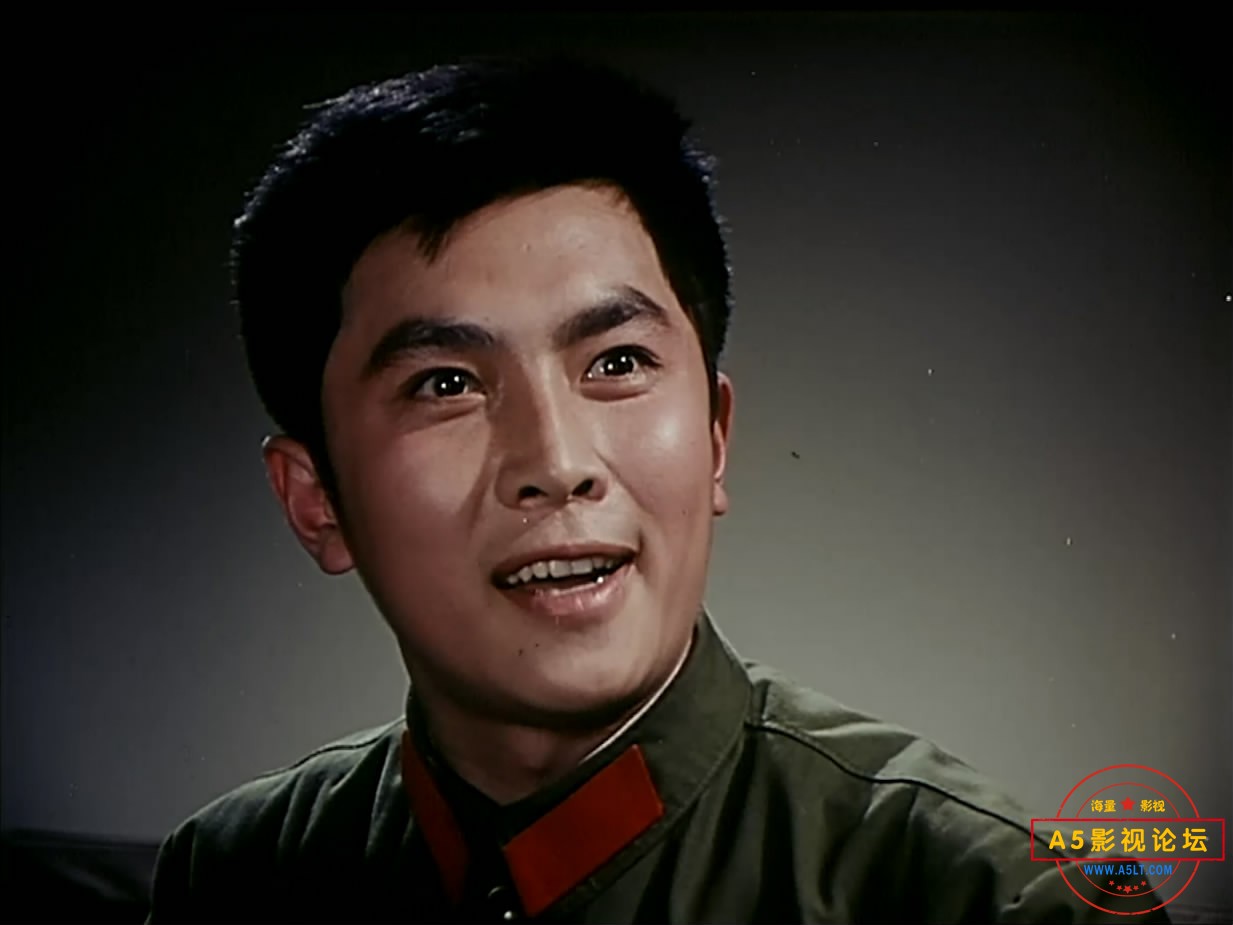《走在战争前面》（八一1978[00_34_55][20221224-105419-0].JPG