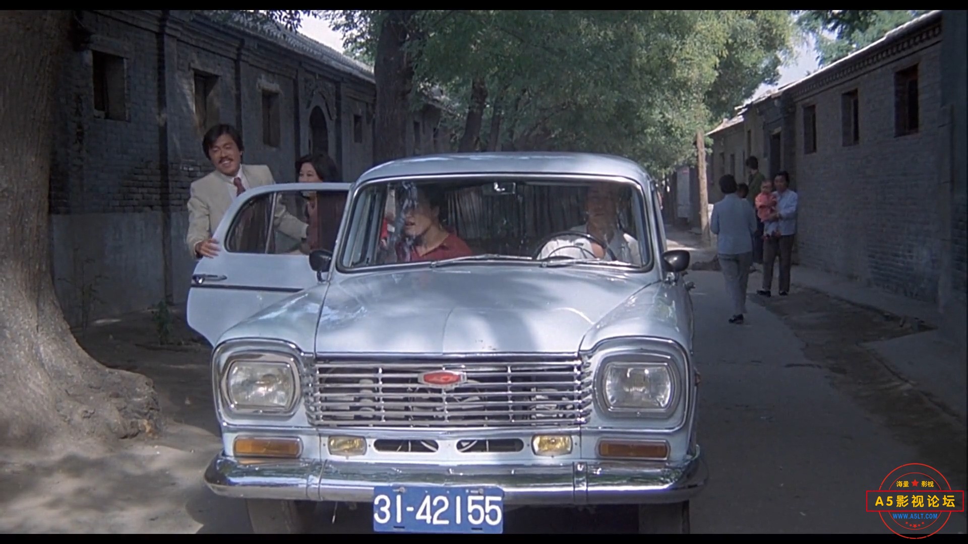 86年7月《北京故事》网上下载 1080P -华文影片公司.mp4_20230327_021408.295.jpg