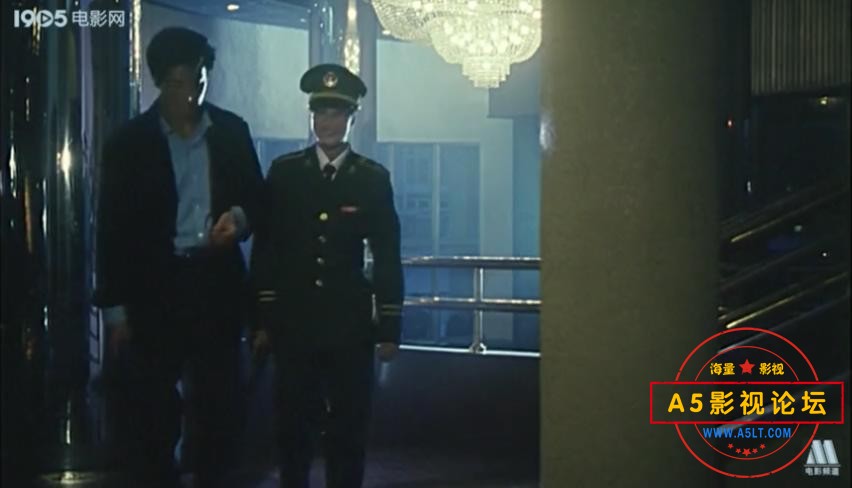 铁血金魂 1990.mp4_20230604_130402607.jpg