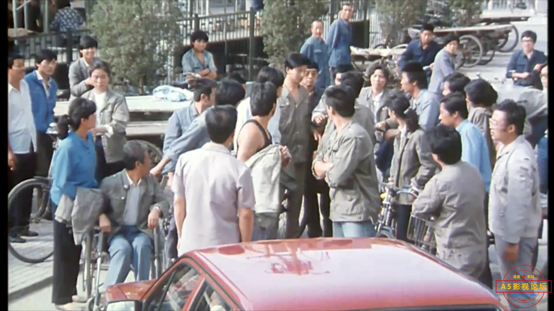 九千六百万双眼睛（1990）.mp4_20230616_191303108.jpg