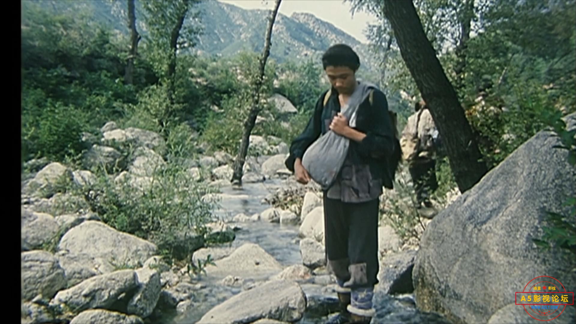 命夺黄金图 （1990）.mp4_20230611_100834545.jpg