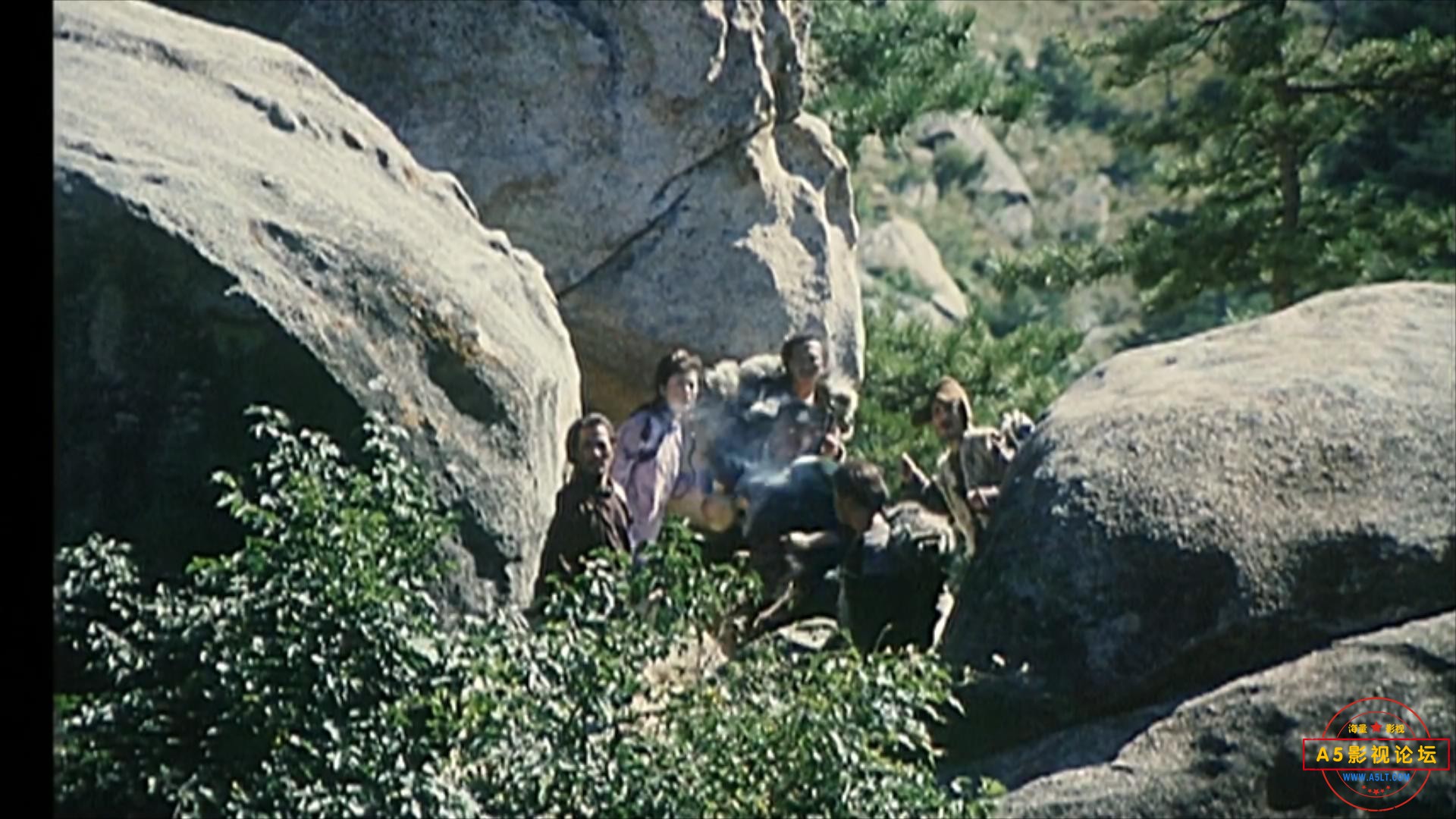 命夺黄金图 （1990）.mp4_20230611_100909894.jpg