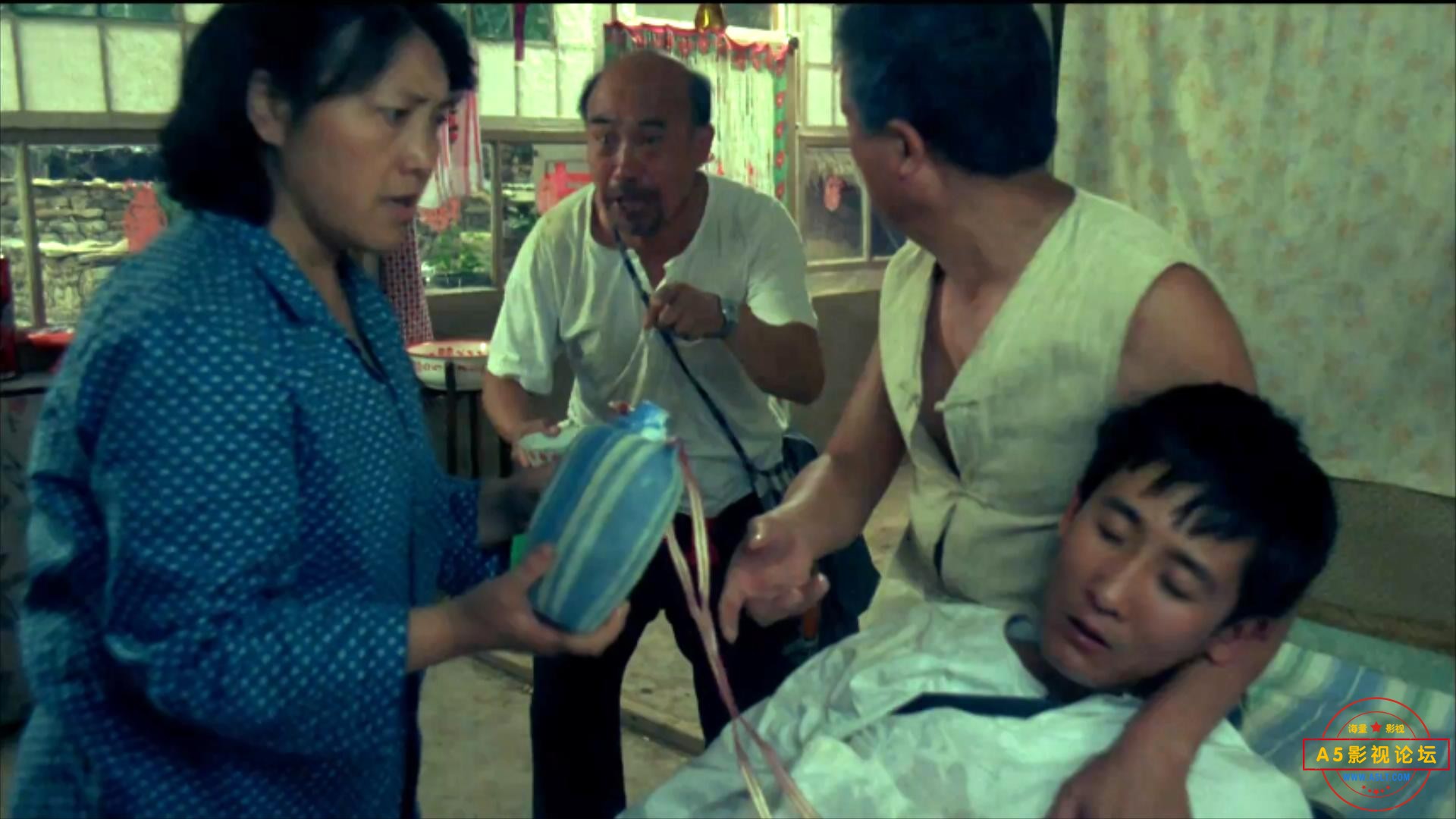 斗鸡（1990）.mp4_20230613_090401609.jpg