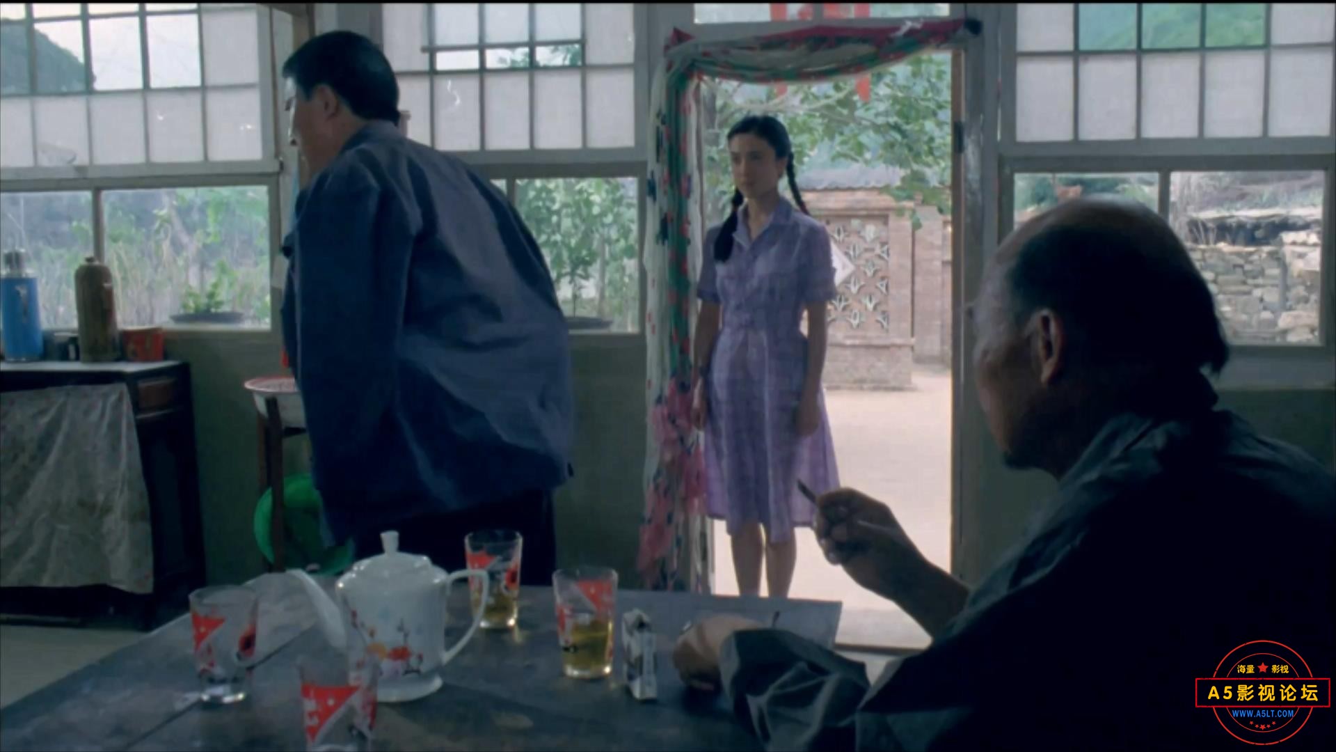 斗鸡（1990）.mp4_20230613_090320796.jpg