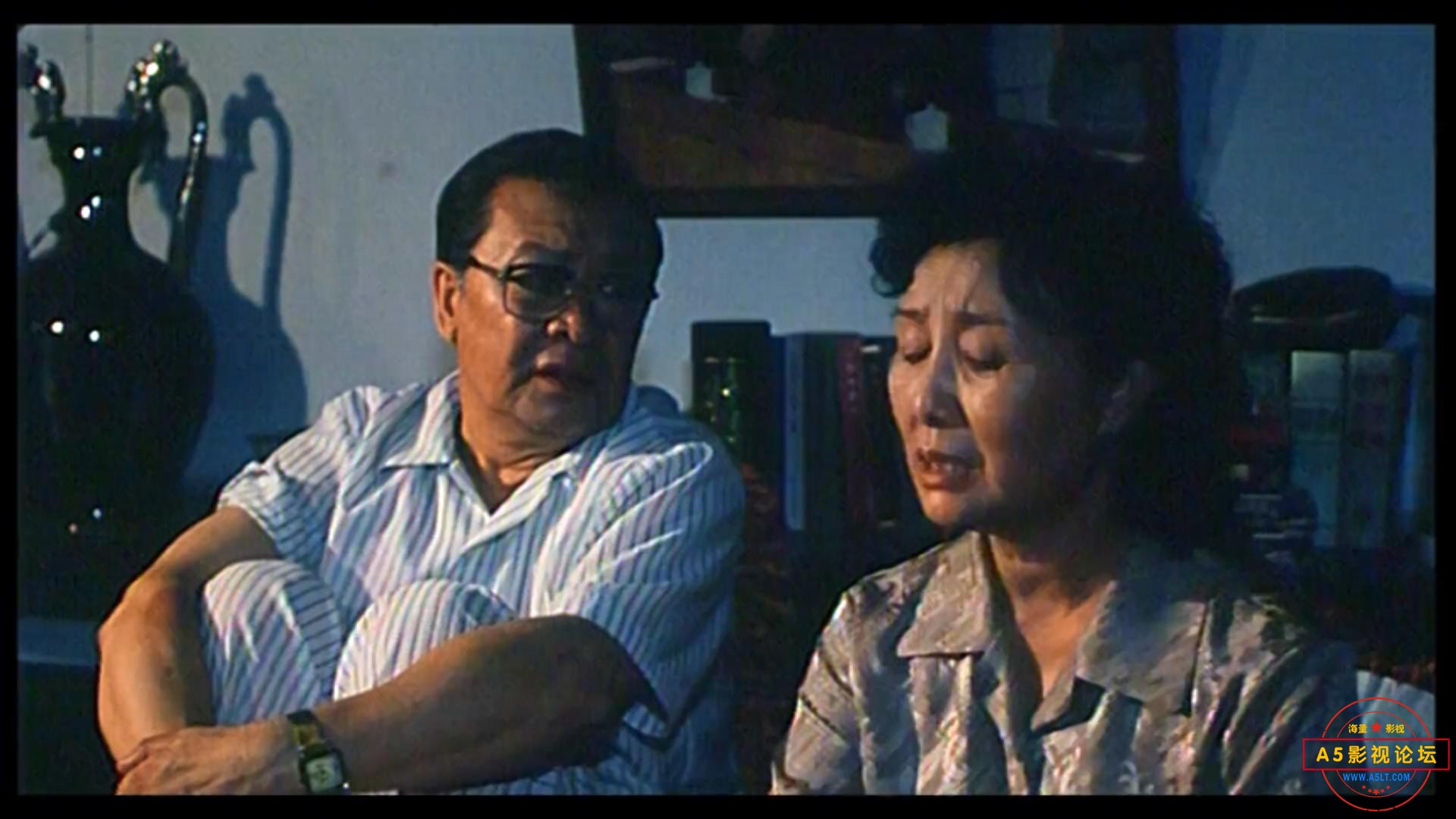 大城市一九九零（1990）.mp4_20230615_100543485.jpg