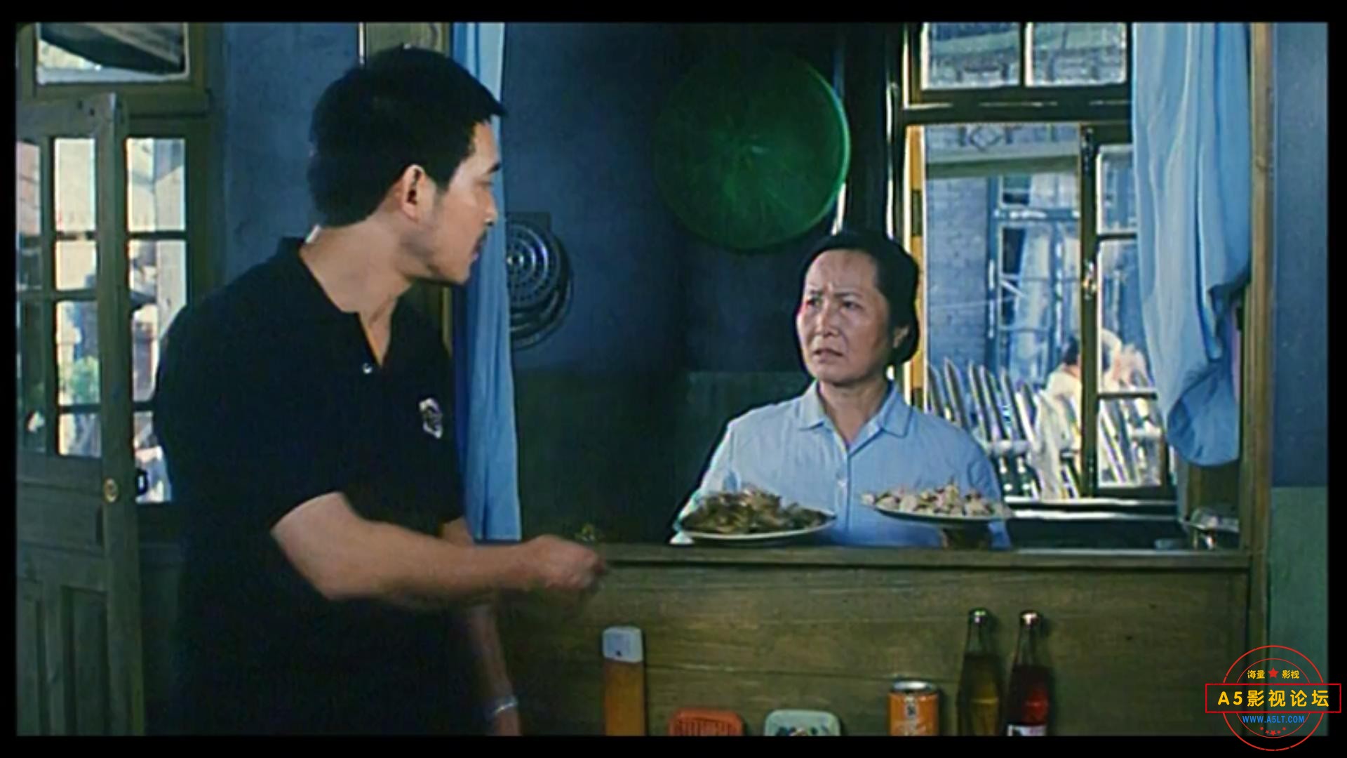 大城市一九九零（1990）.mp4_20230615_100532917.jpg