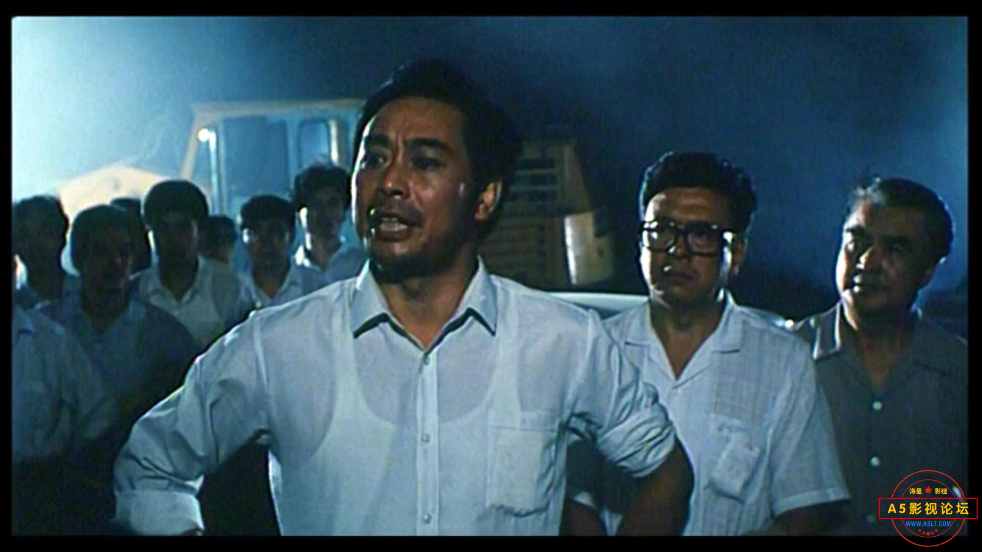 大城市一九九零（1990）.mp4_20230615_100601634.jpg