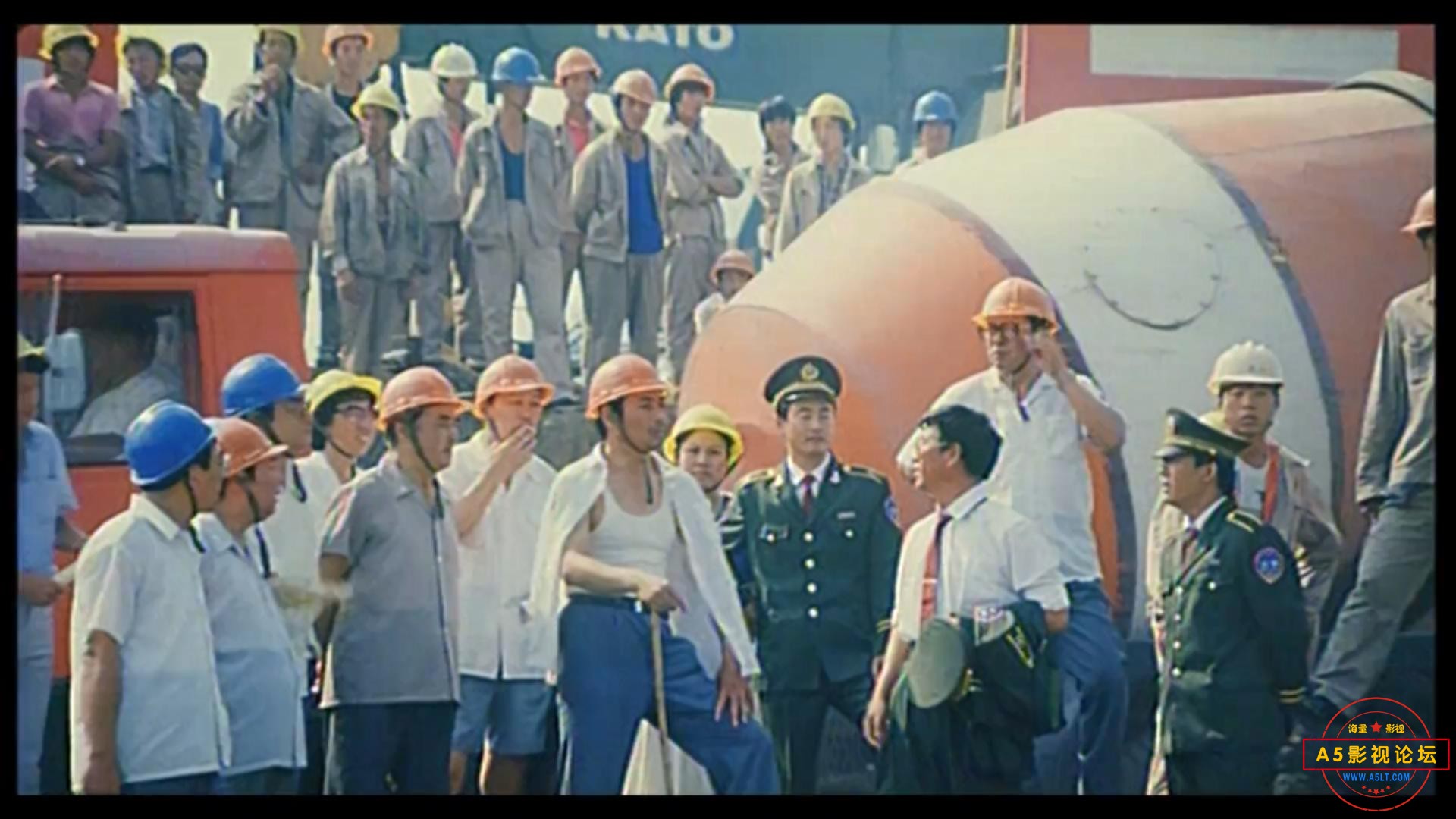 大城市一九九零（1990）.mp4_20230615_100551204.jpg