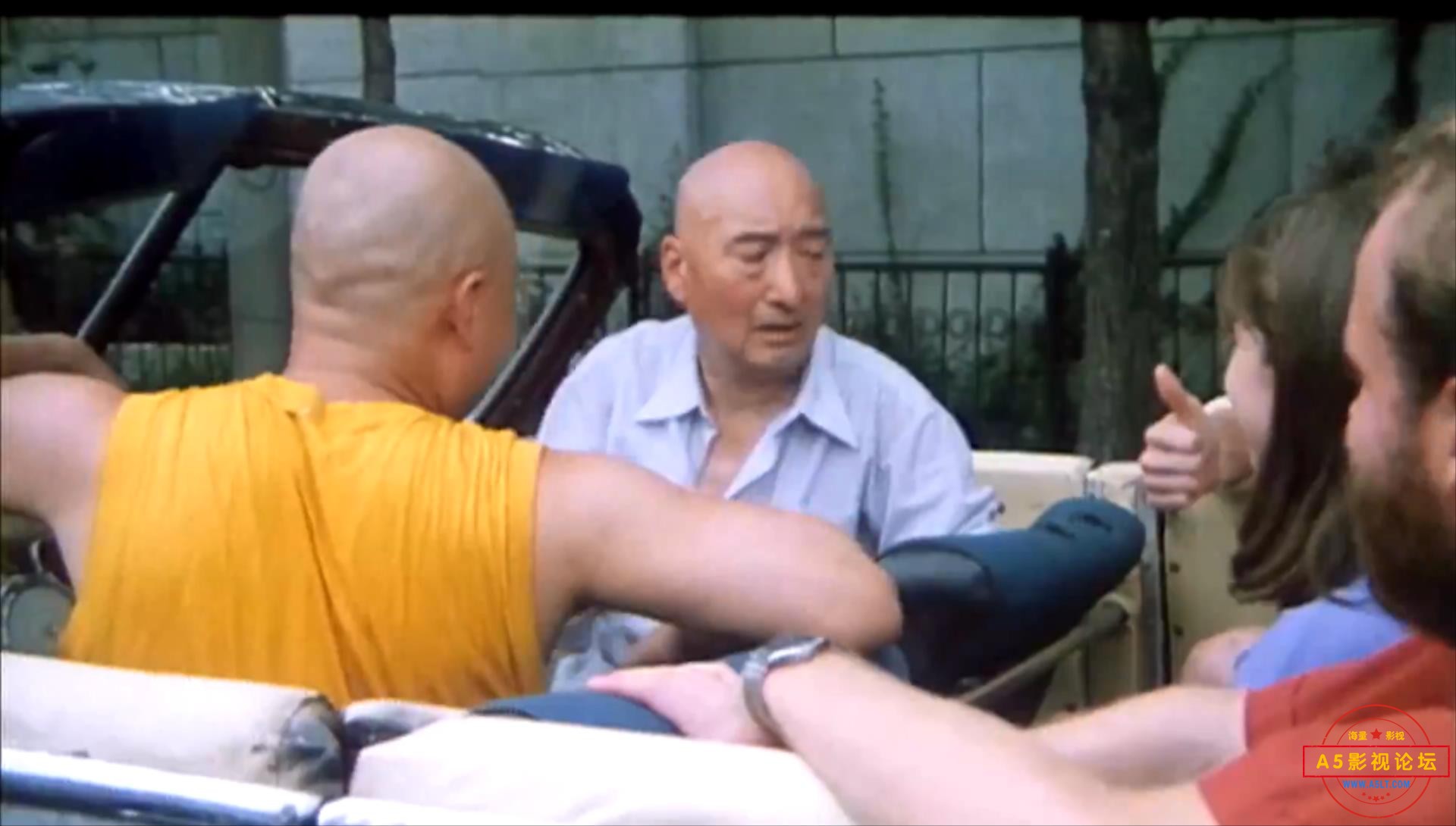 父子老爷车（深圳.1990）.mp4_20230626_123247927.jpg