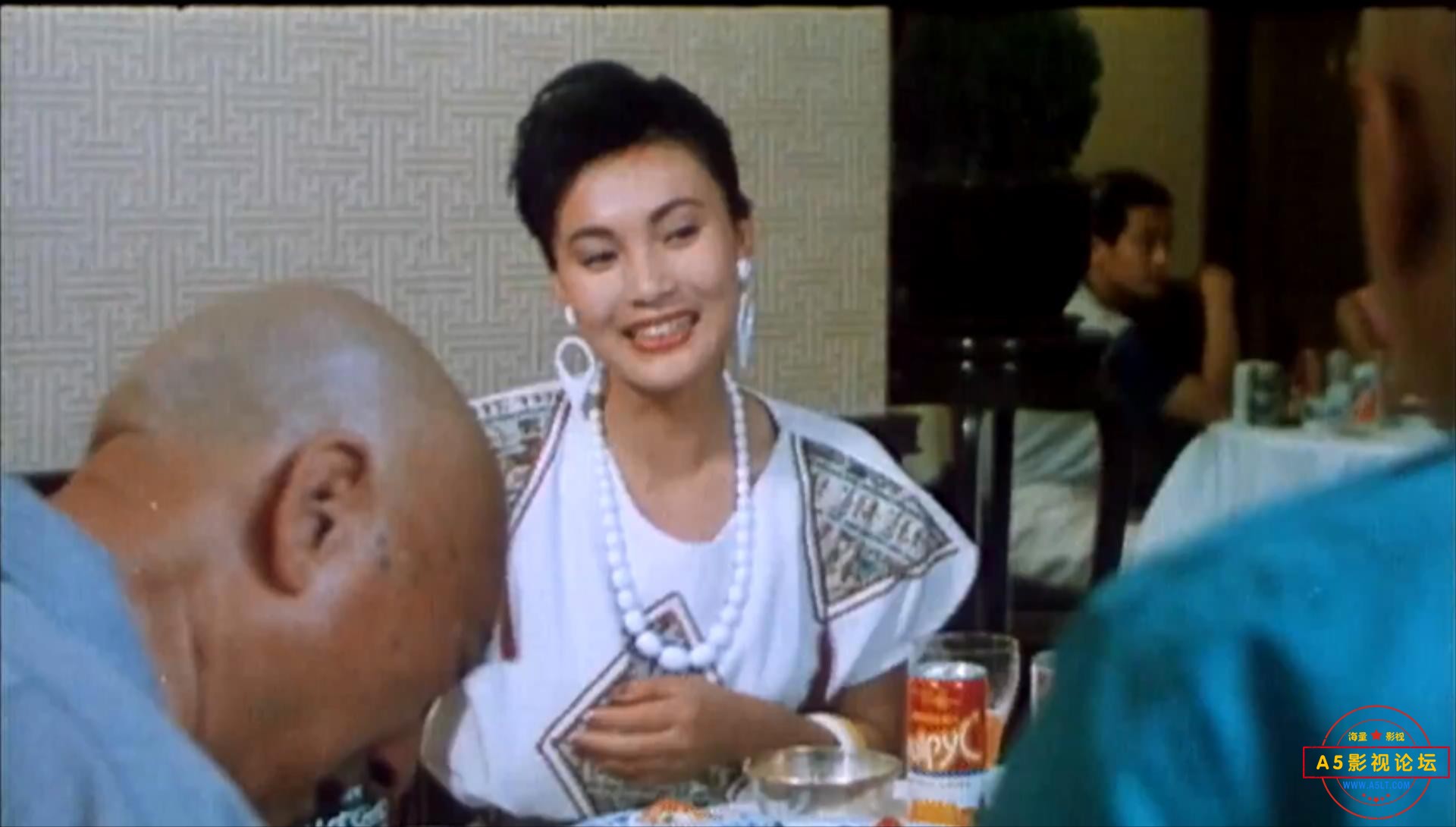 父子老爷车（深圳.1990）.mp4_20230626_123322527.jpg