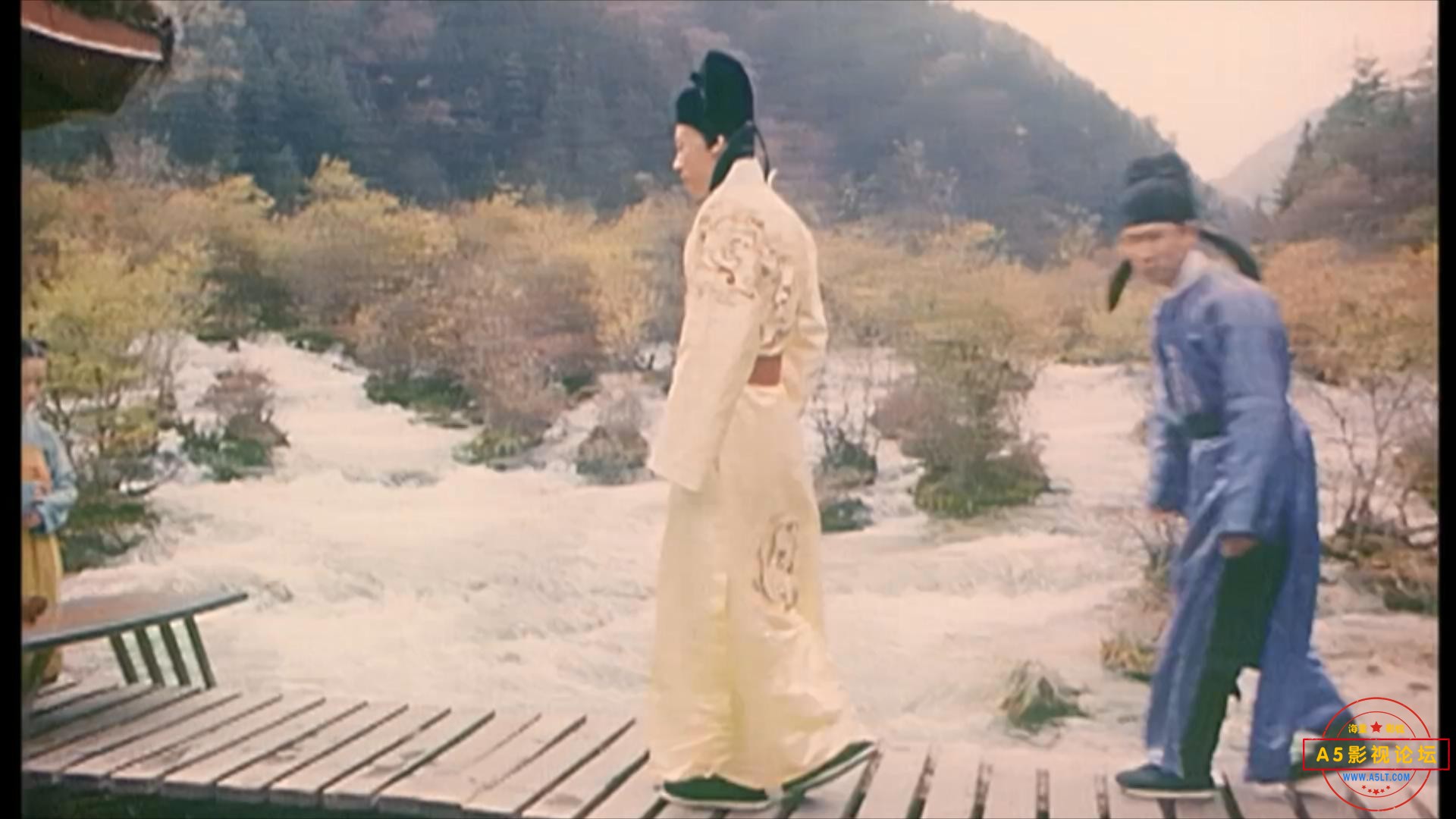 皇家尼姑（1990）.mp4_20230704_104816015.jpg