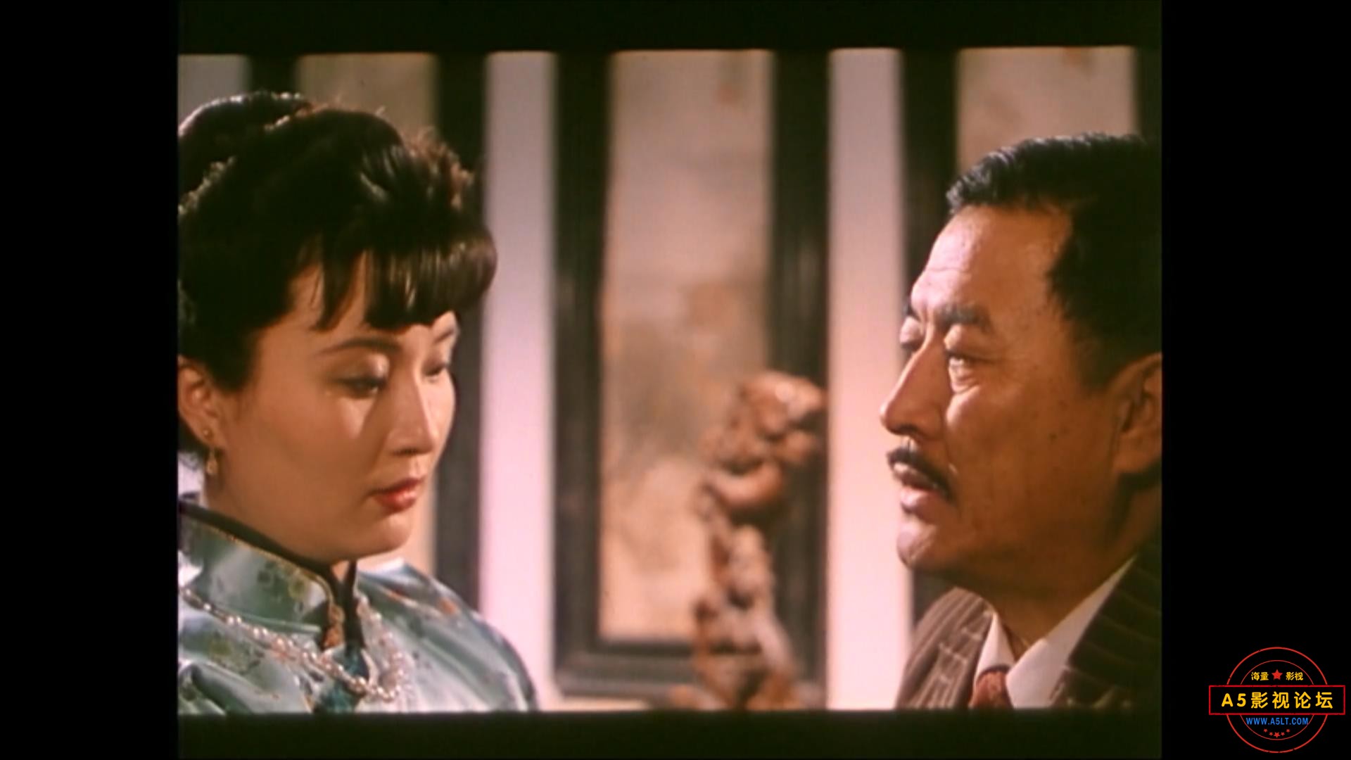 外滩龙蛇（1990）.mp4_20230704_120506600.jpg
