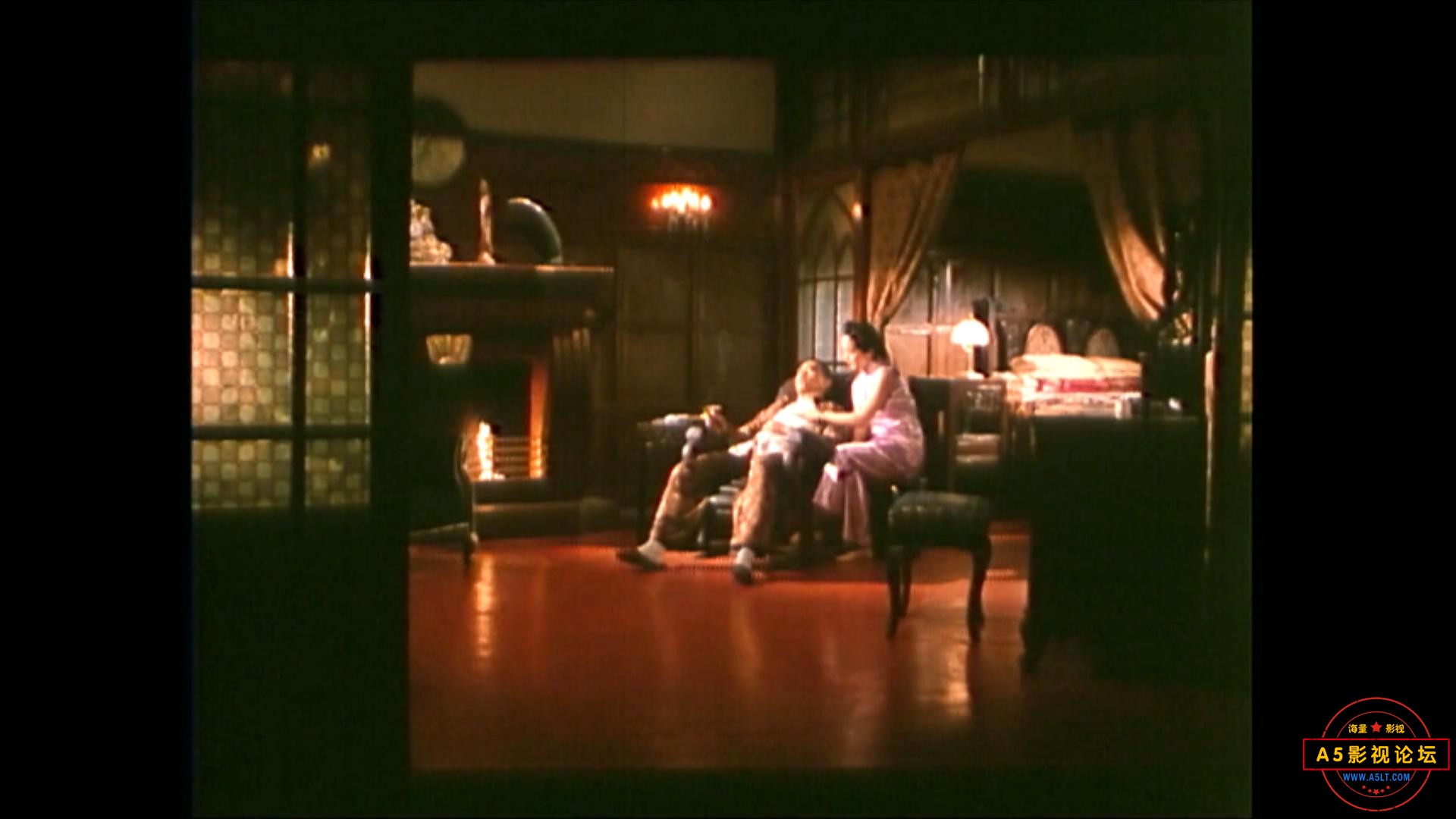 外滩龙蛇（1990）.mp4_20230704_120532337.jpg