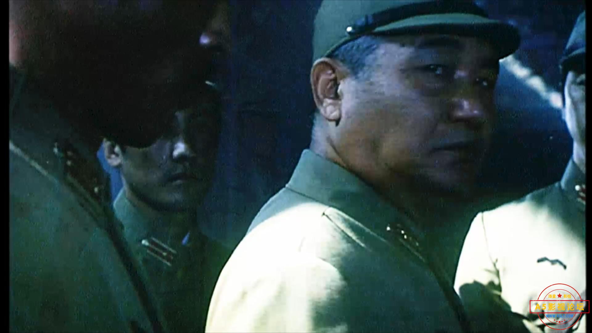 孤岛情报战（1990）.mp4_20230707_124951708.jpg