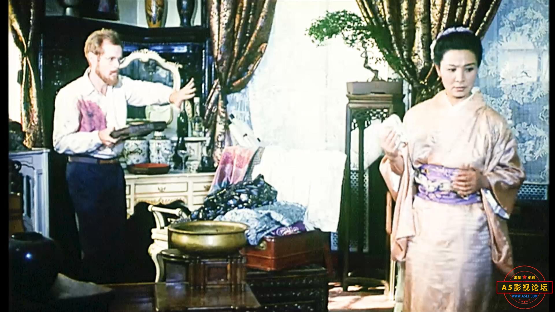 孤岛情报战（1990）.mp4_20230707_125021678.jpg