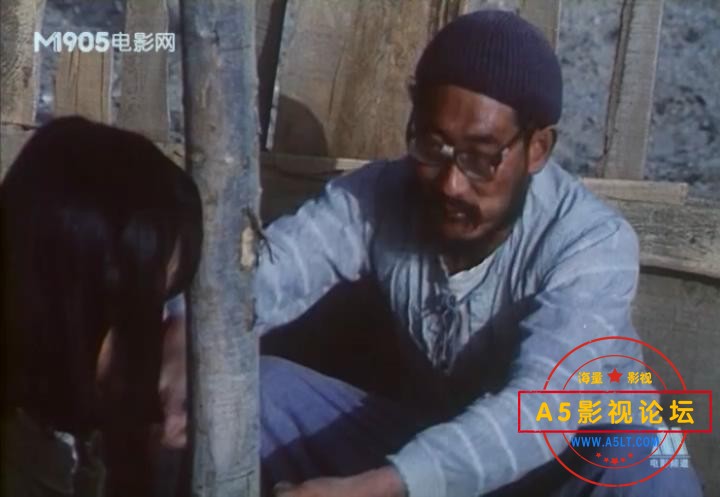 黄金缉私队 1989.mp4_20230502_145906991.jpg