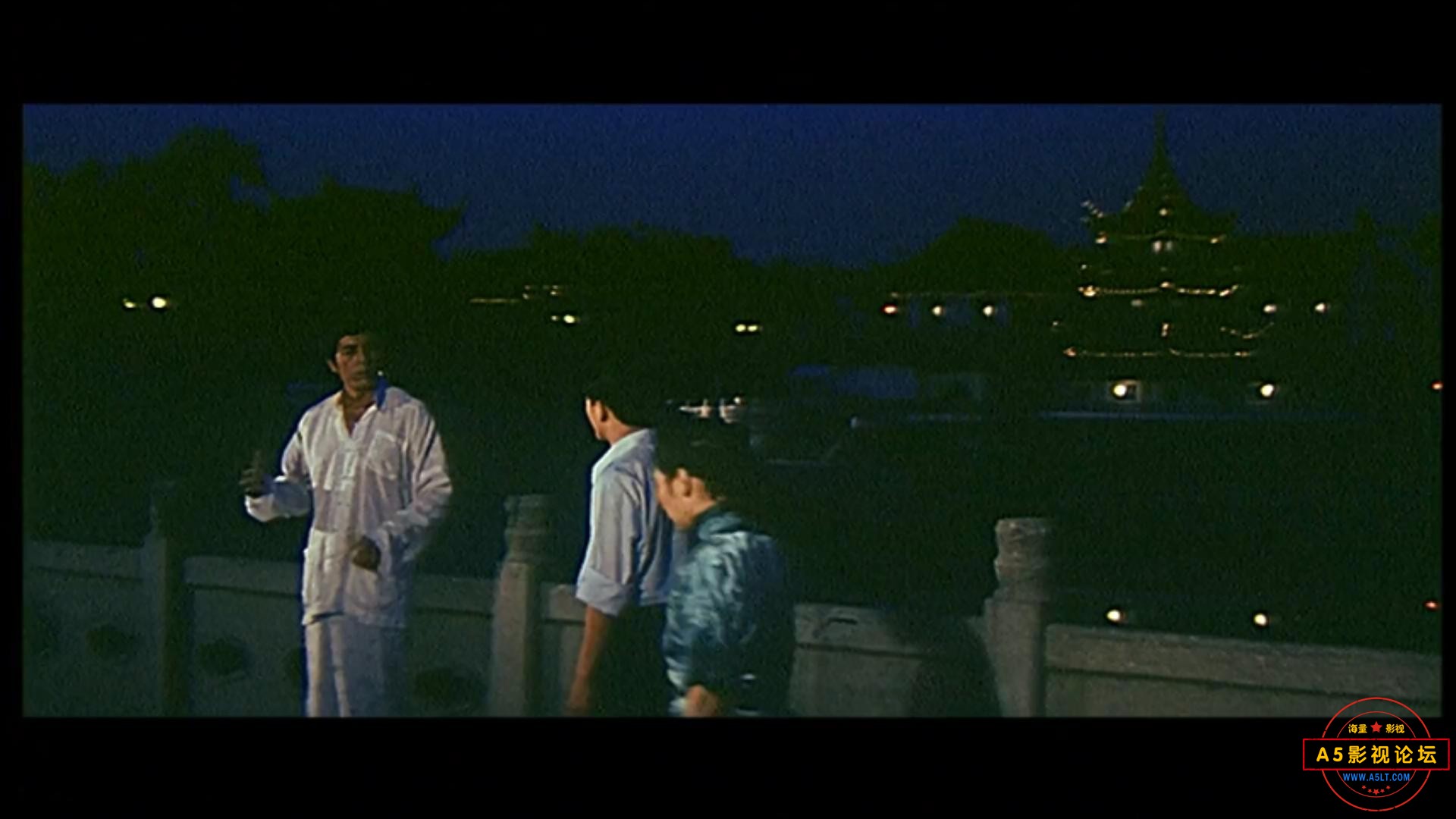 神猫与铁蜘蛛（内蒙古.1989）.mp4_20230508_145705792.jpg