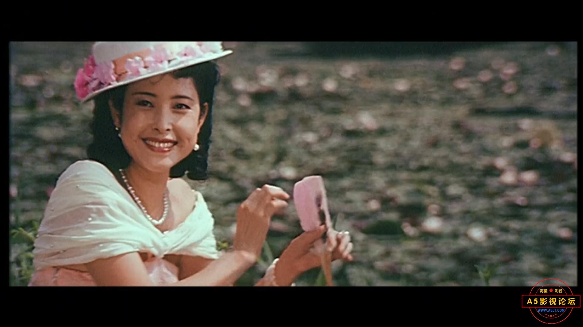 神猫与铁蜘蛛（内蒙古.1989）.mp4_20230508_145822689.jpg