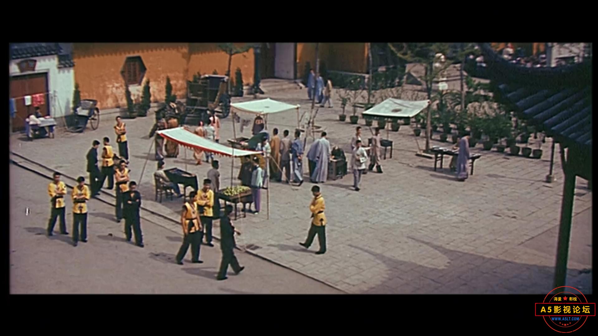 神猫与铁蜘蛛（内蒙古.1989）.mp4_20230508_145837756.jpg