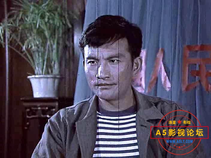 江水滔滔 (1976).avi_20230713_091356362.jpg