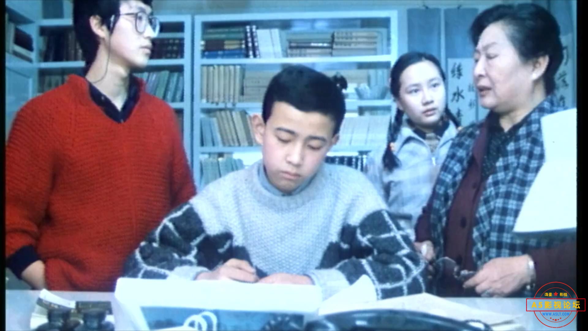 普莱维梯彻公司（1989).mp4_20230517_131420002.jpg
