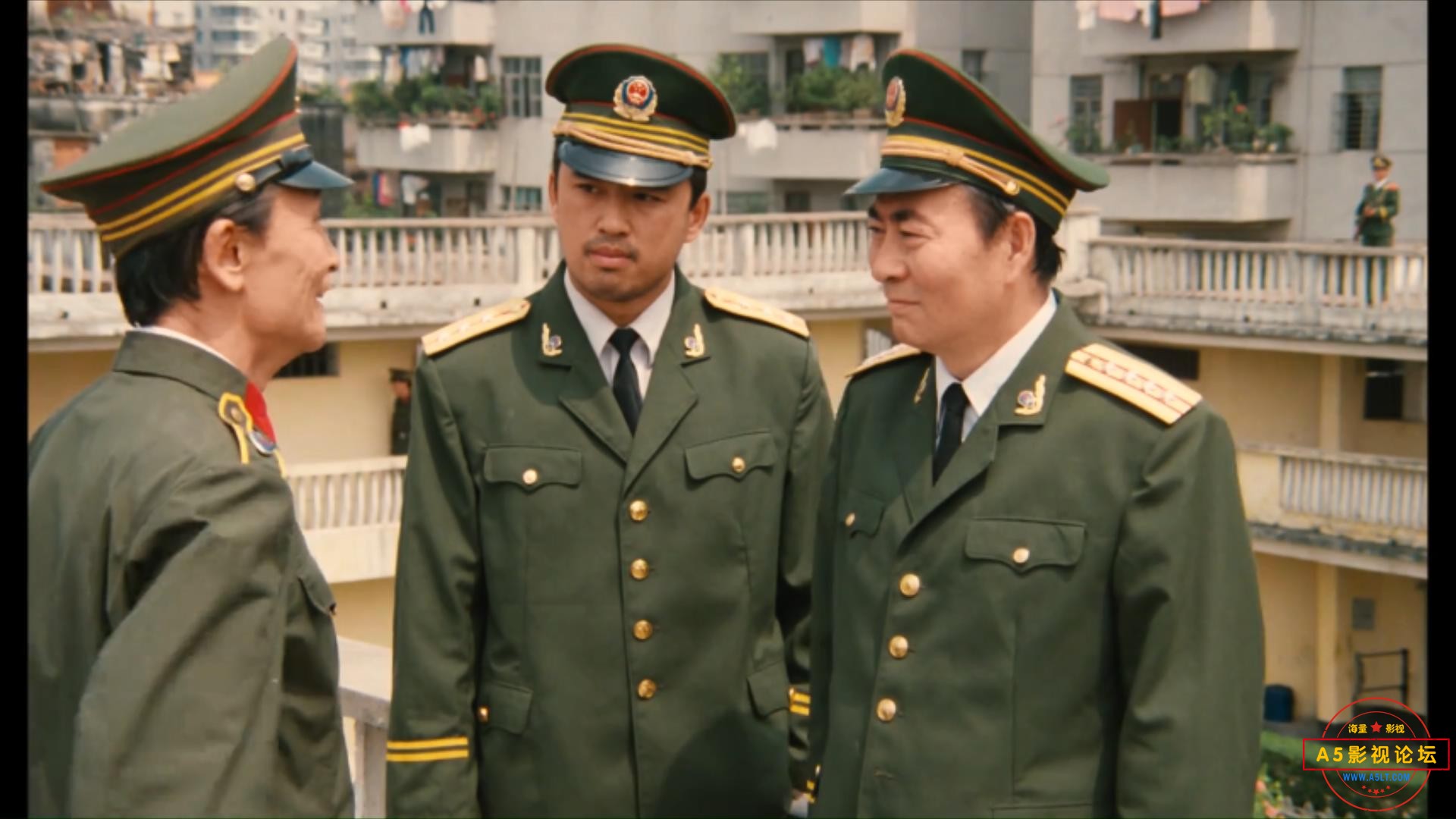 西行囚车 1989.mp4_20230521_113016730.jpg