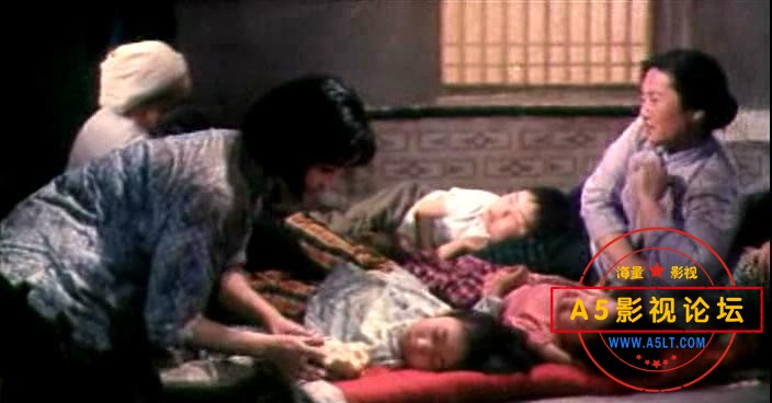 山花 (1976).avi_20230715_180344105.jpg