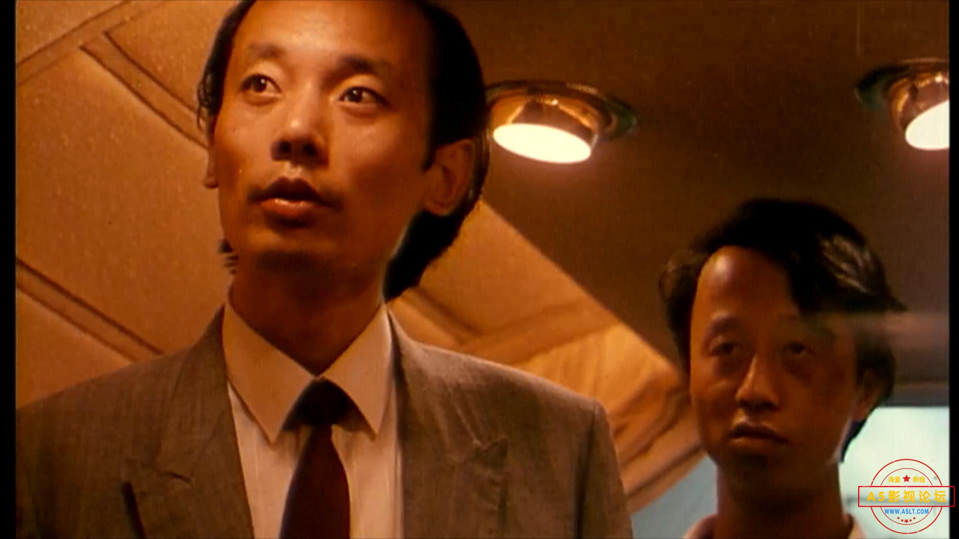 代号美洲豹 1989.mp4_20230522_190430311.jpg