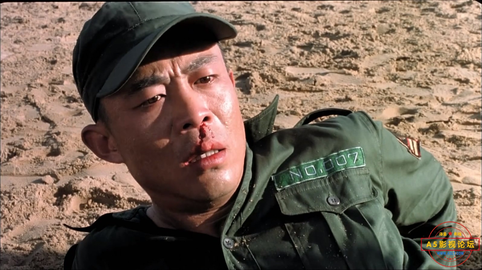 冲出亚马逊.2002.2160p.WEB-DL.H265.AAC-DreamHD.mkv_20230830_182827.426.jpg
