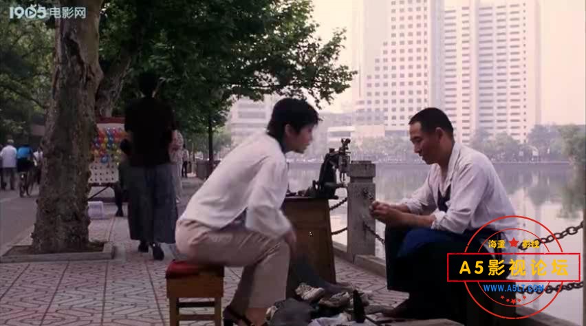 阳光小巷（南京.1998）.mp4_20231008_203653753.jpg