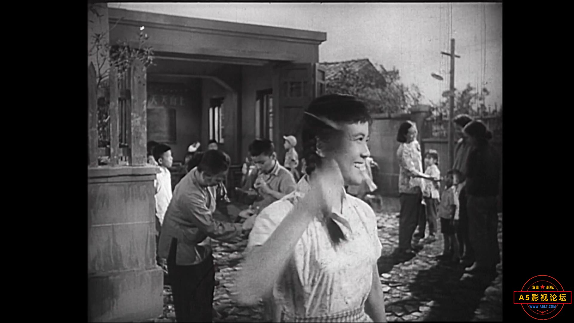春催桃李（1961）.mp4_20231018_101755889.jpg