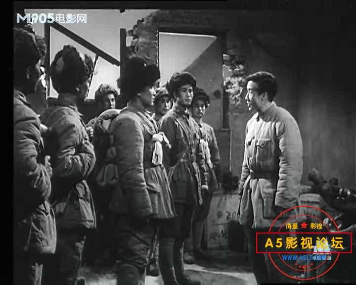 红鹰展翅（1960）.mp4_20231027_134419400.jpg