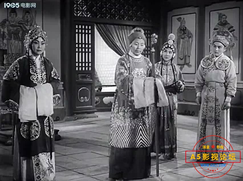 穆桂英挂帅（1958）.mp4_20231130_212357675.jpg