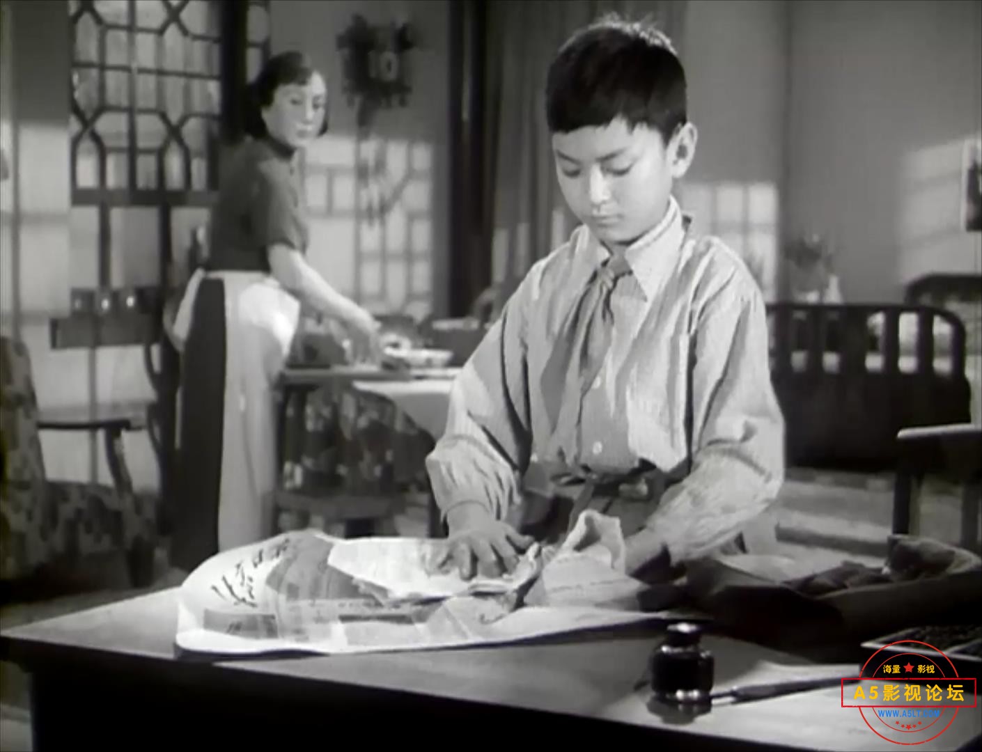 罗小林的决心 1955.mp4_20231224_192604817.jpg