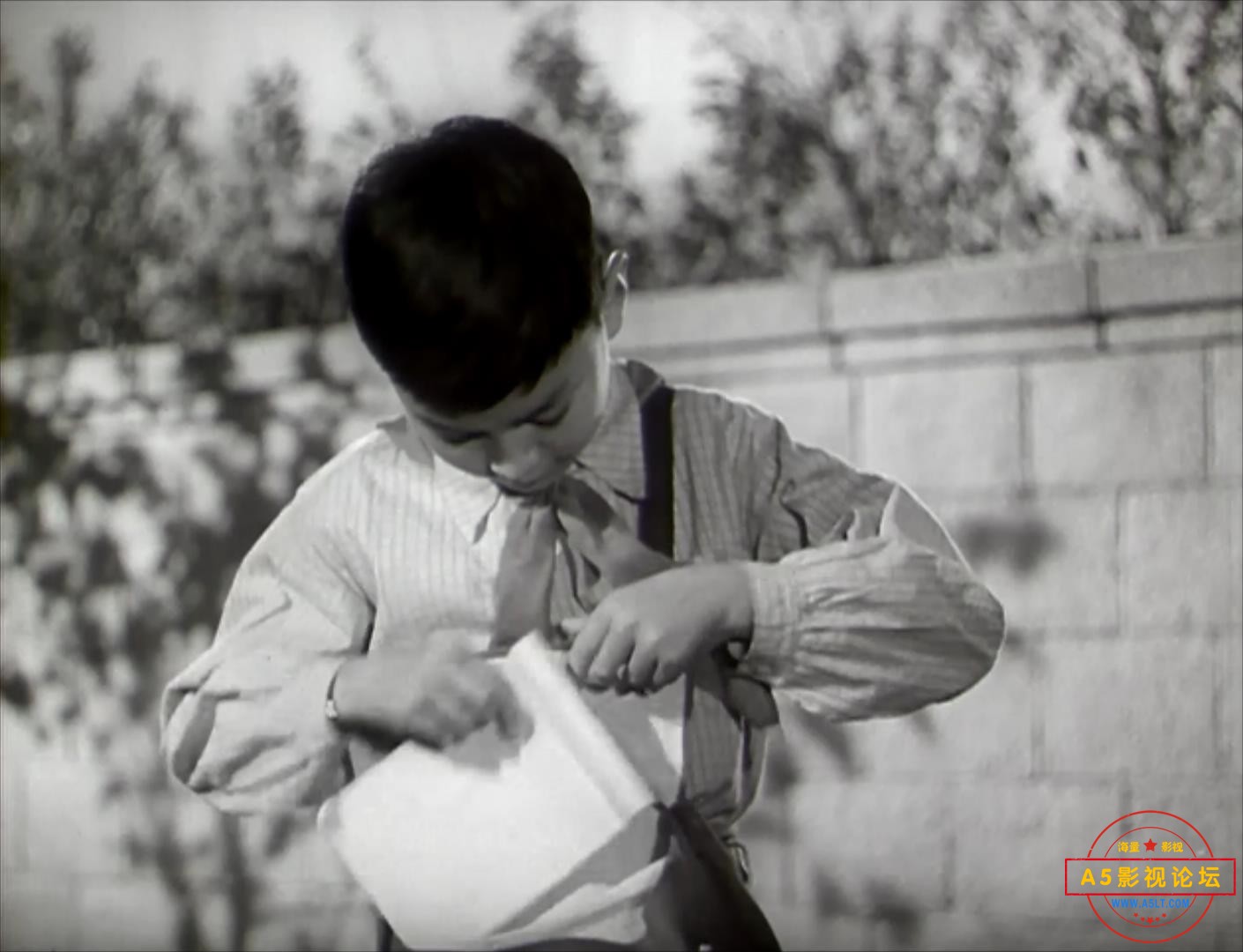 罗小林的决心 1955.mp4_20231224_192558752.jpg