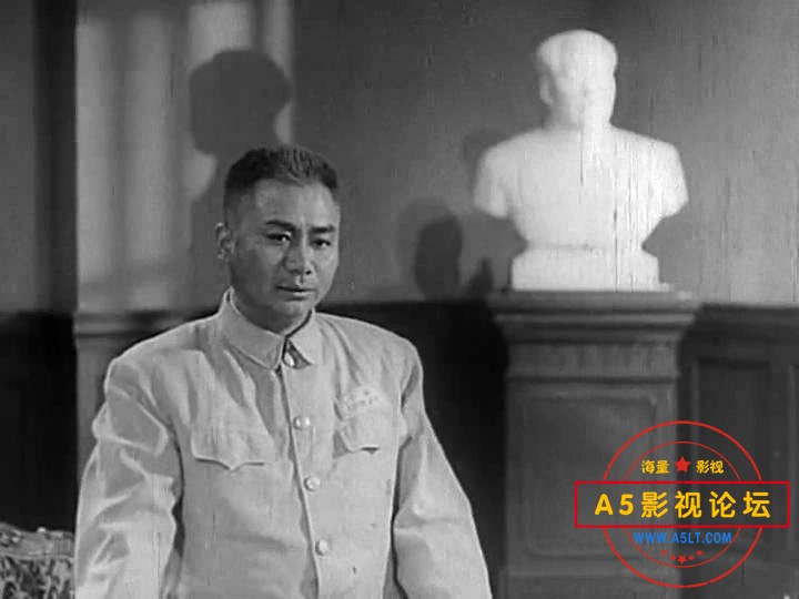 怒海轻骑 1955.mp4_20231225_132343703.jpg