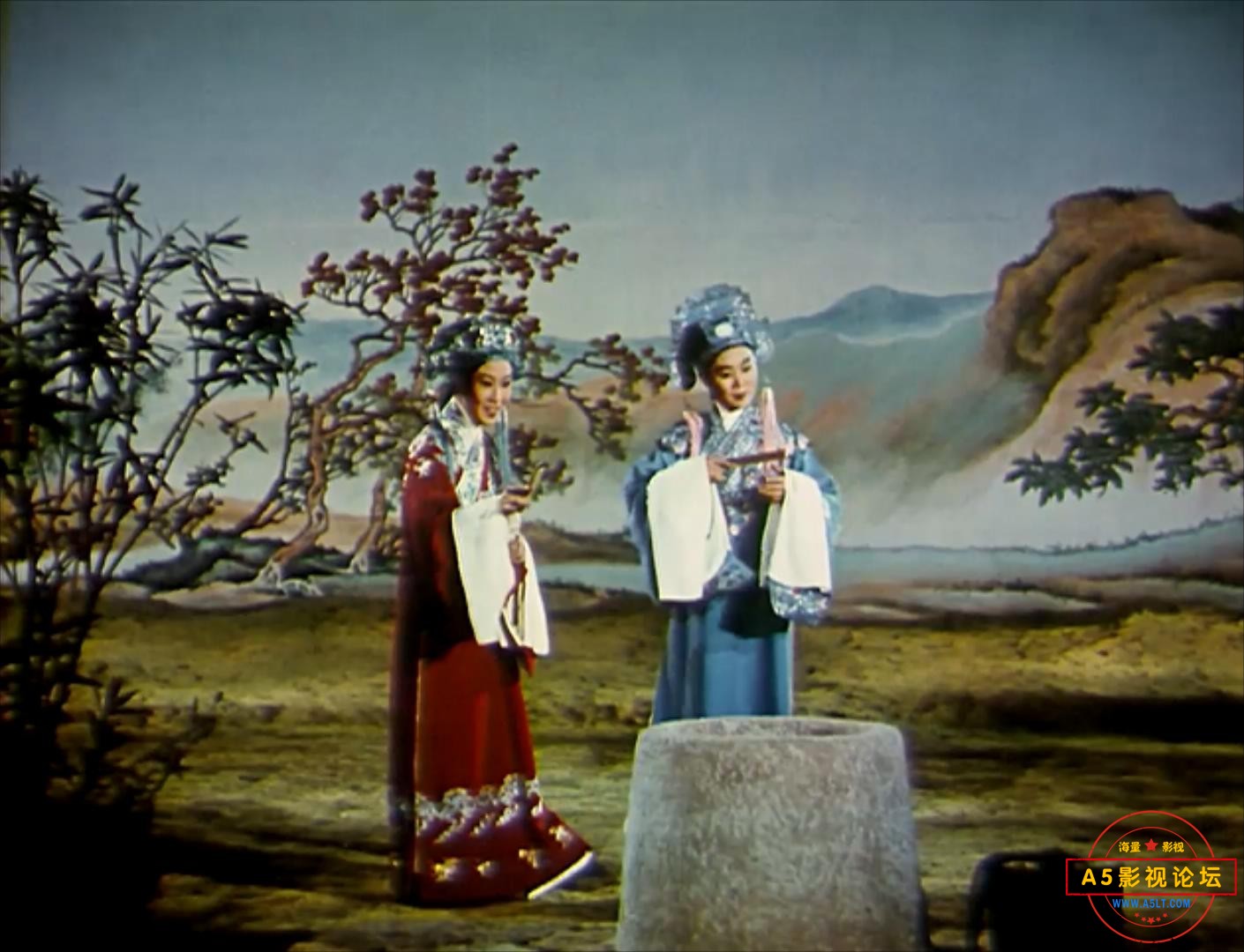 梁山伯与祝英台 1954.mp4_20231230_132202232.jpg