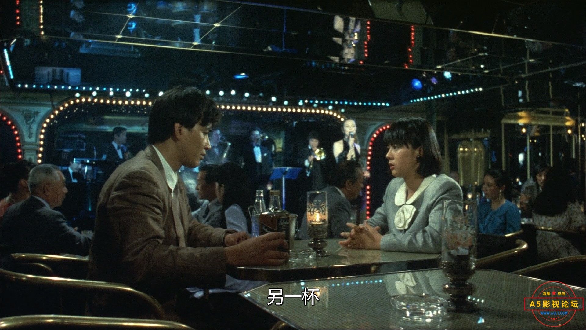 侦探物语.1983.JAPANESE.1080p.BluRay.x264.DTS-FGT.mkv_snapshot_00.32.50.461.jpg