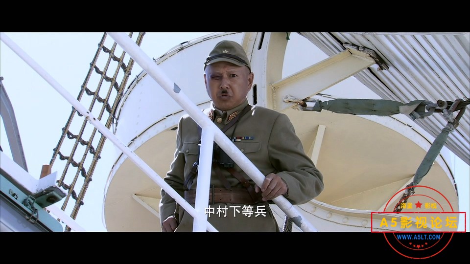 举起手来