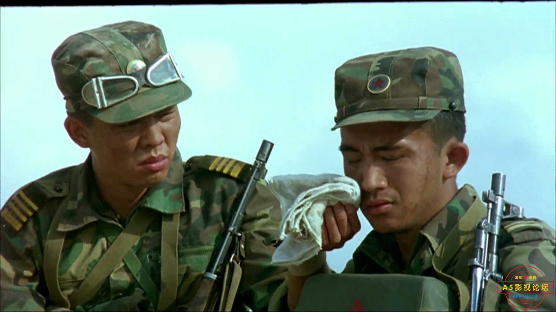 大漠歼匪 1994.mp4_20231109_203247315.jpg