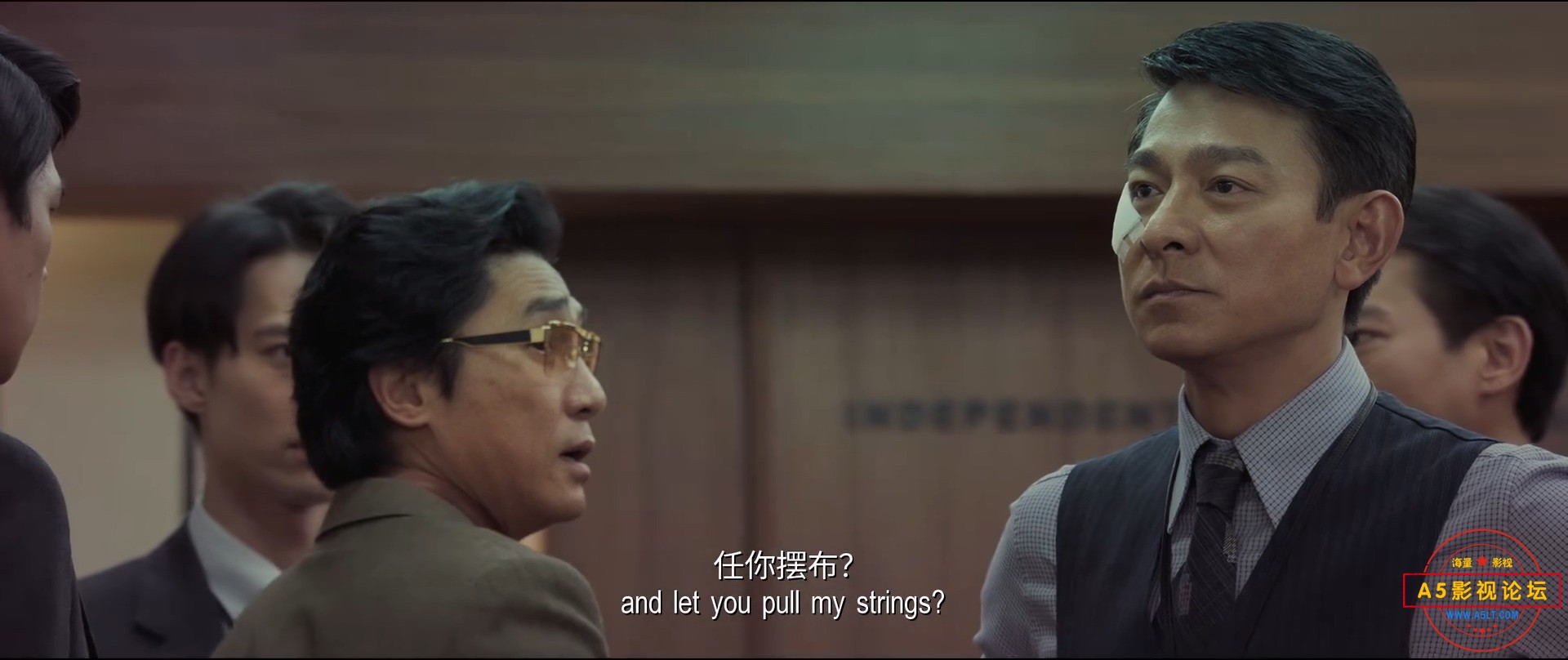 金手指.2023.1080p.WEB-DL.H264.DDP.5.1.2Audio.mkv_20240222_153911.060.jpg
