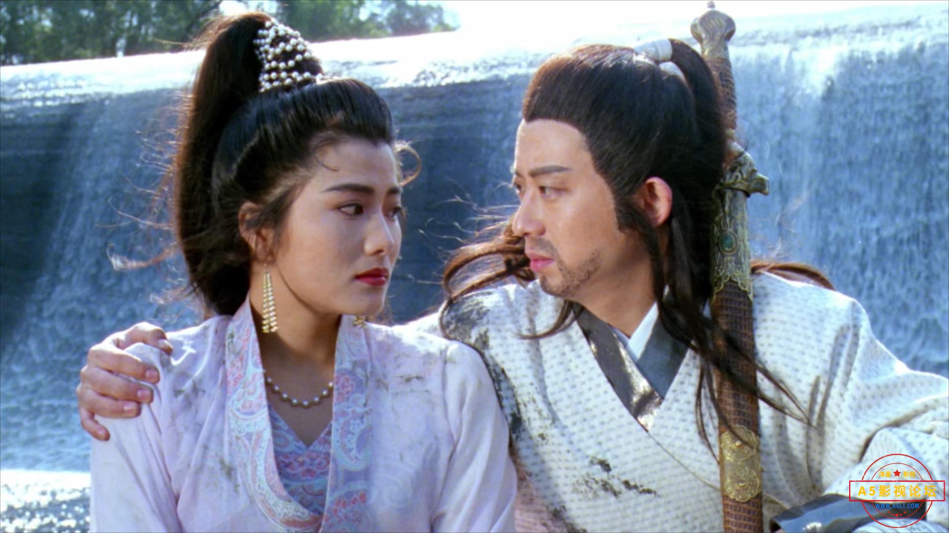 新冷血十三鹰（广西.1993）.mp4_20240317_185904916.jpg