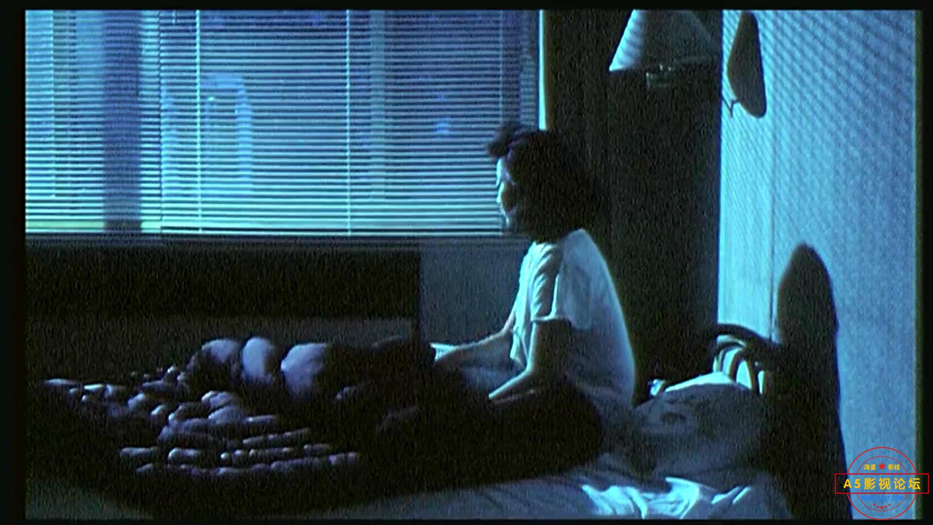 省城里的风流韵事（广西.1993）.mp4_20240325_100909515.jpg