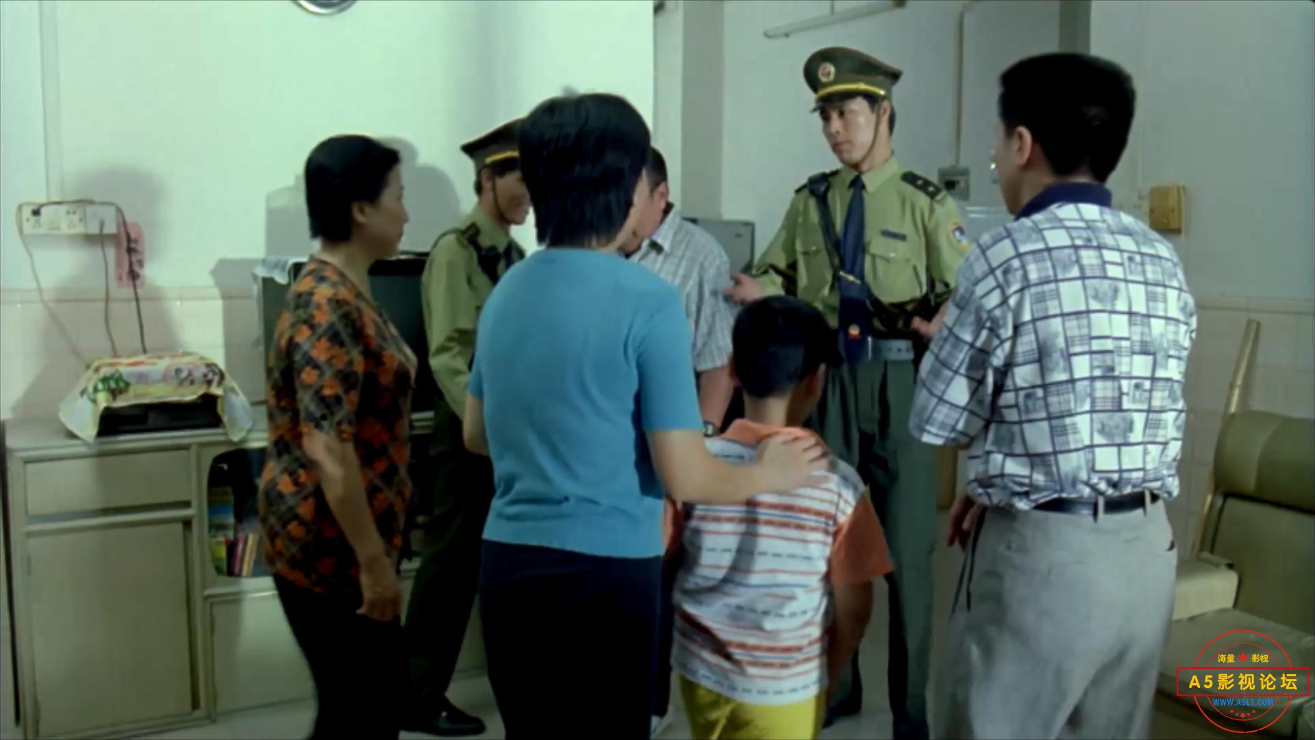神警天降 1998.mp4_20240407_125308242.jpg