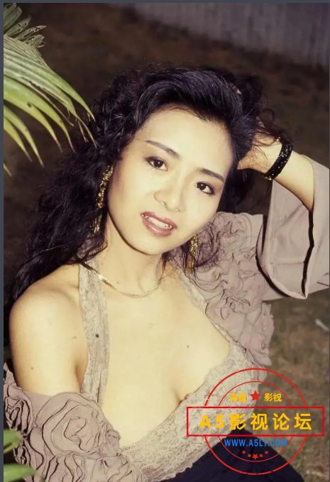 叶子楣.jpg