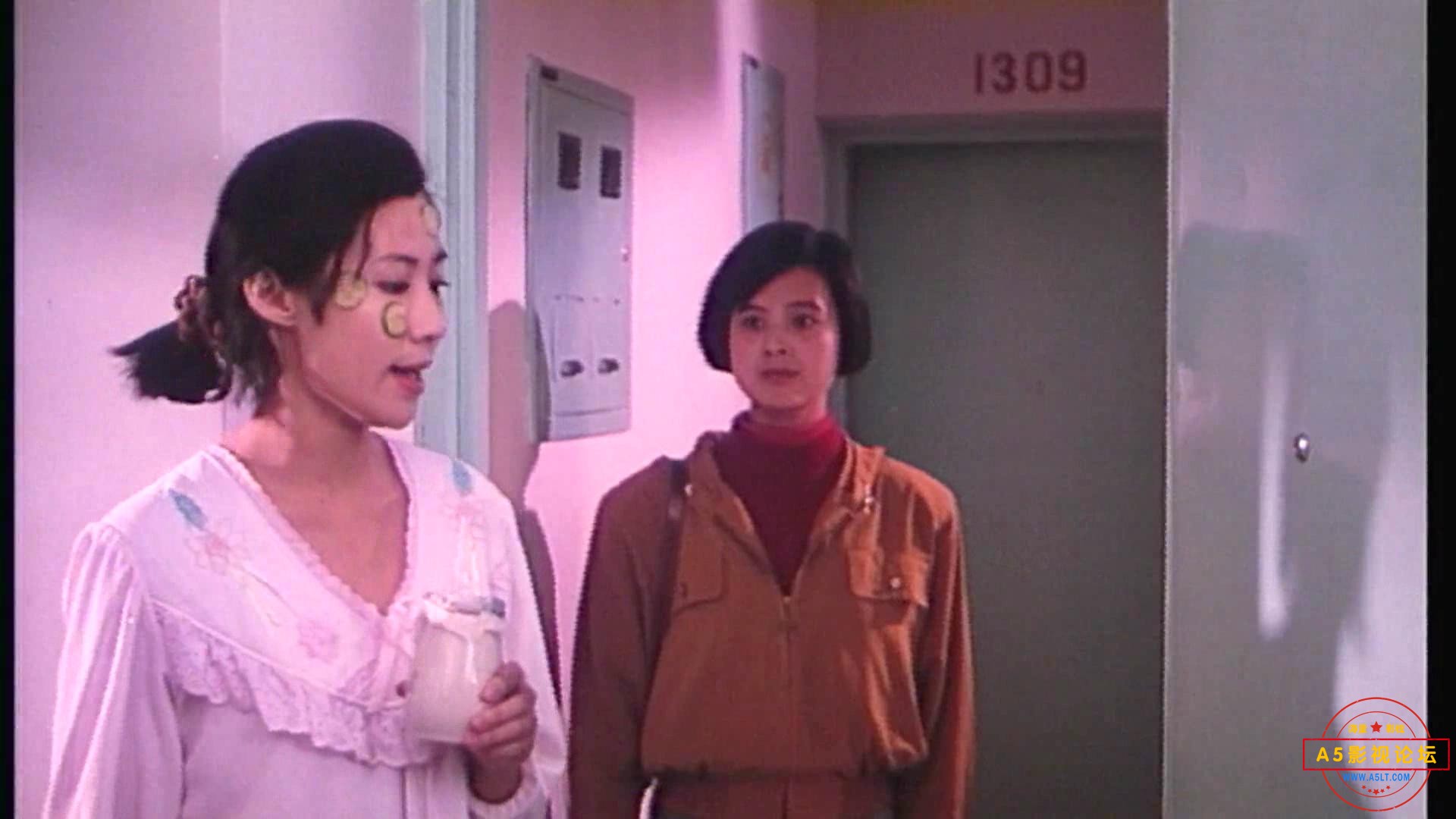 与你同住（福建.1993）.mp4_20240426_210418606.jpg