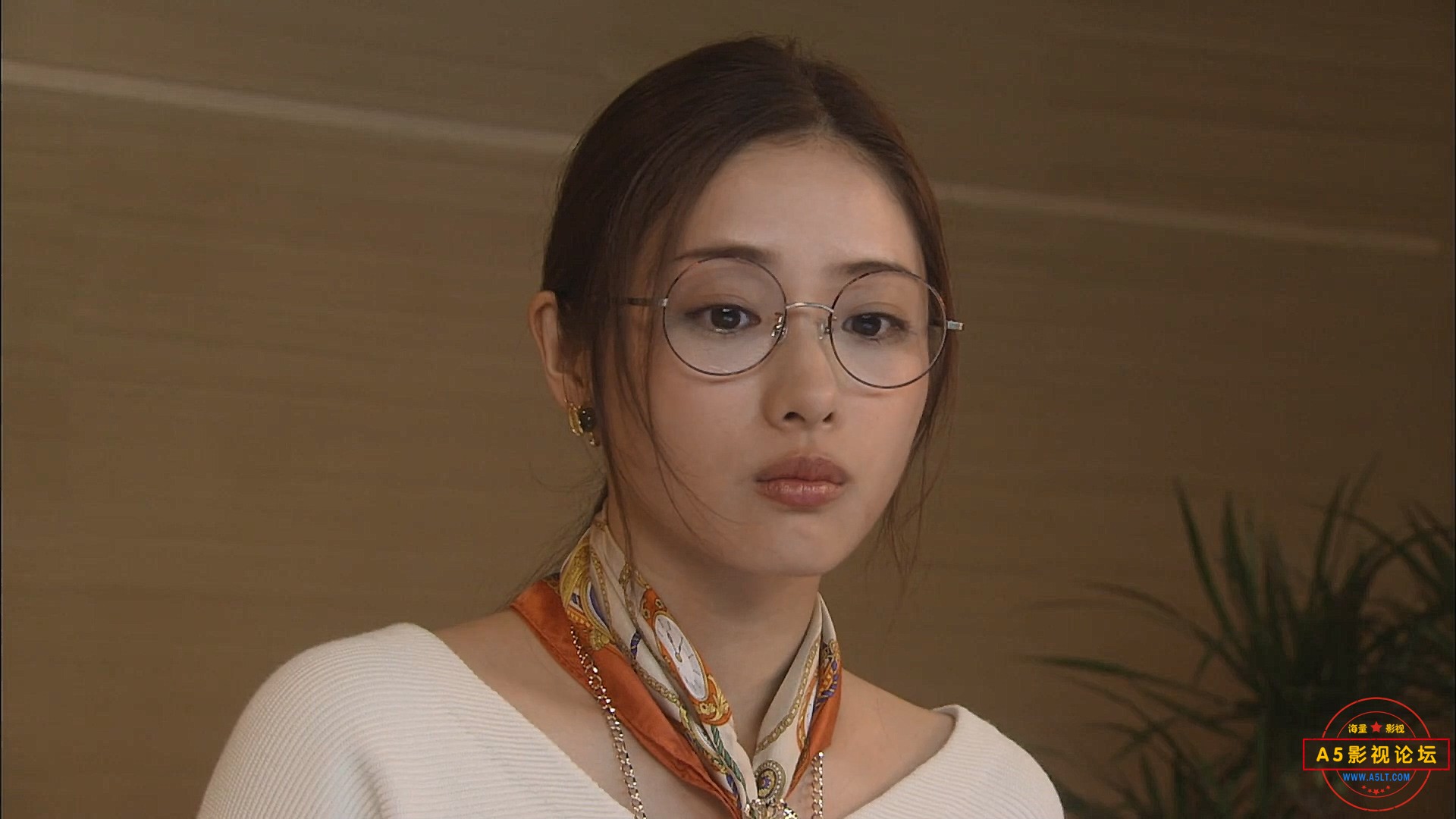 校对女孩河野悦子.E02.HD1080P.官方中字.霸王龙压制组T-Rex.mp4_20240503_034456.751.jpg