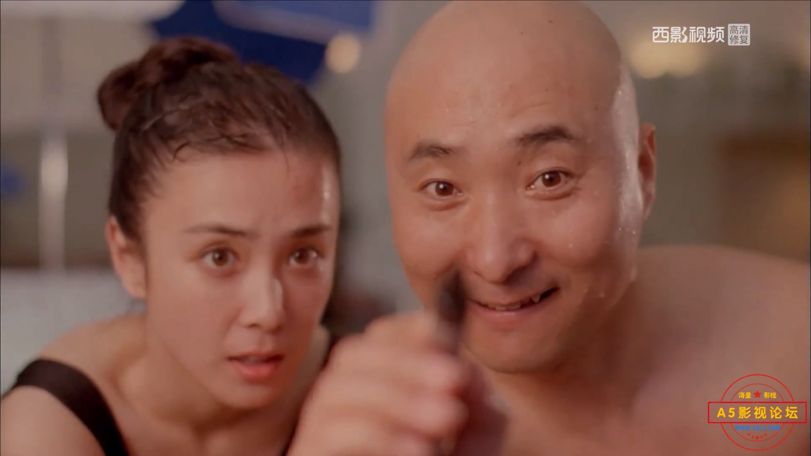 爷俩开歌厅.mkv_20240519_131140.819.jpg