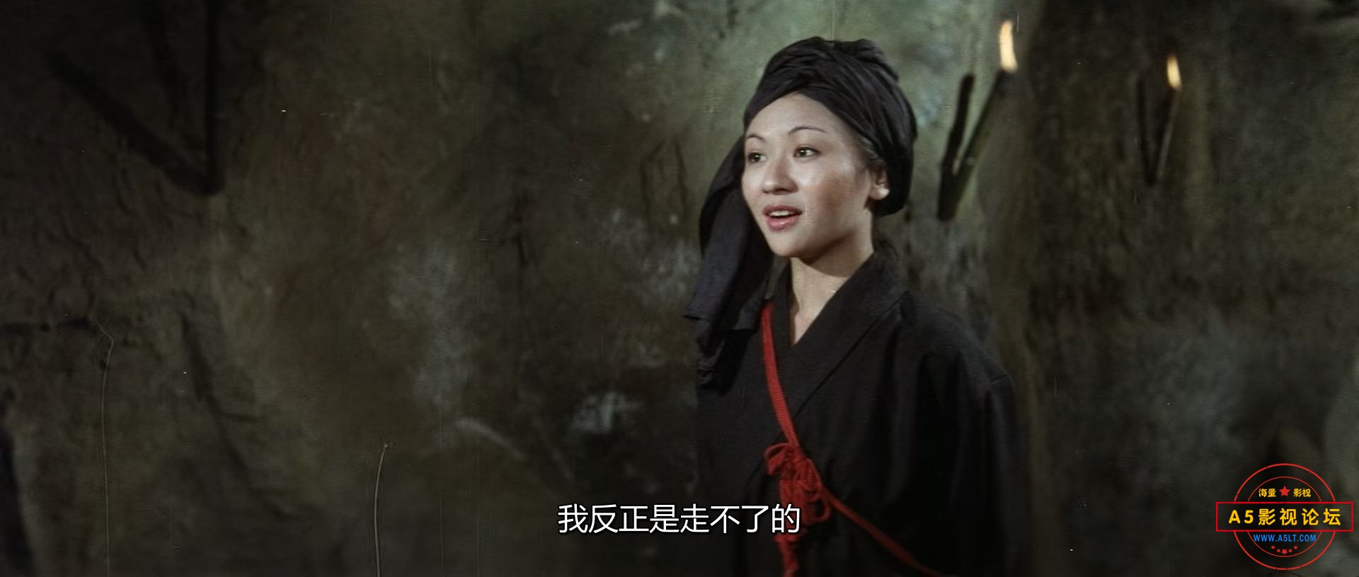 神拳大战快枪手Return.Of.The.Chinese.Boxer.1977.DUBBED.1080p.BluRay.x265-RARBG.mk.jpg