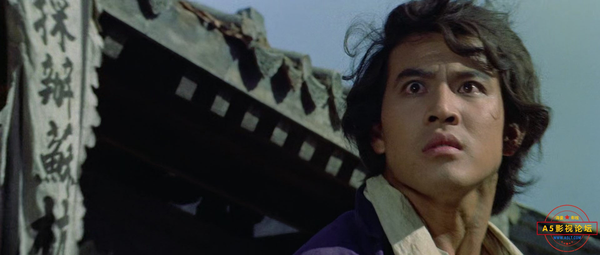 少林功夫Shaolin.Kung.Fu.1974.DUBBED.1080p.BluRay.x265-RARBG.mkv_snapshot_00.05.10.229.jpg